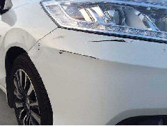 汽車修補(bǔ)漆表面缺少光澤的原因